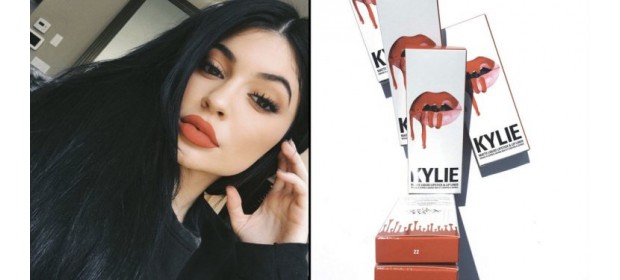 Губная помада Kylie Jenner Lip kit