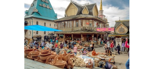 Блошиный рынок в Измайлово (Москва)