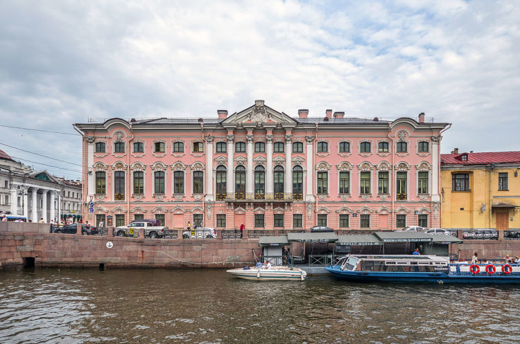 Строгановский дворец (Санкт-Петербург) — отзывы
