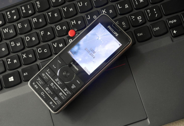 Смартфон Philips Xenium X1560 — отзывы