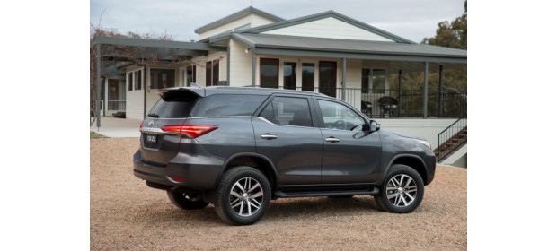 Toyota Fortuner — отзывы владельцев